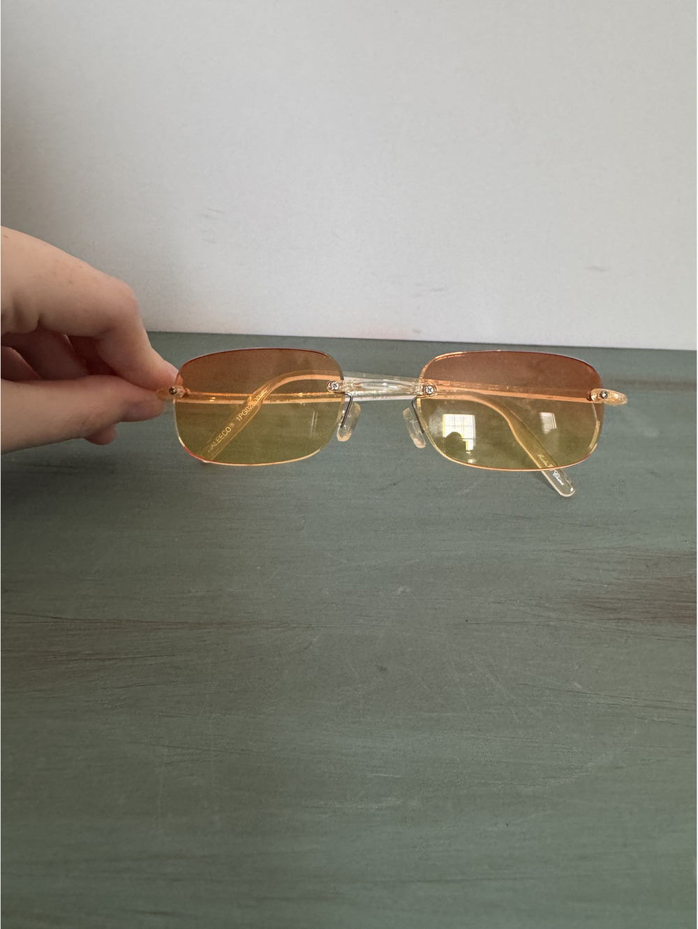 Y2K Ombre Orange Sunglasses - Picture 2 of 4
